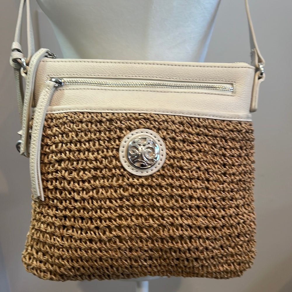 🌺Brighton Kari Messenger Bag🌺